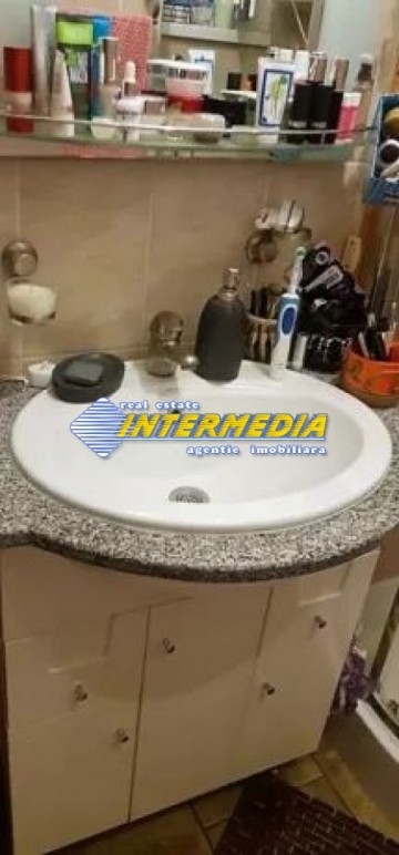 3-camere-de-vanzare-in-cetate-finisat-complet-6
